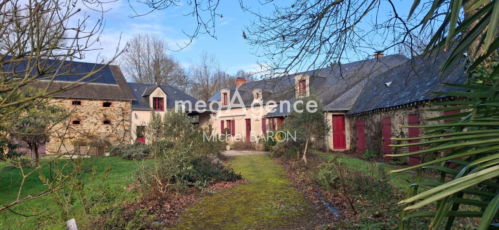 Propriété Ancienne 19ème siècle avec partie équestre - Photo 2