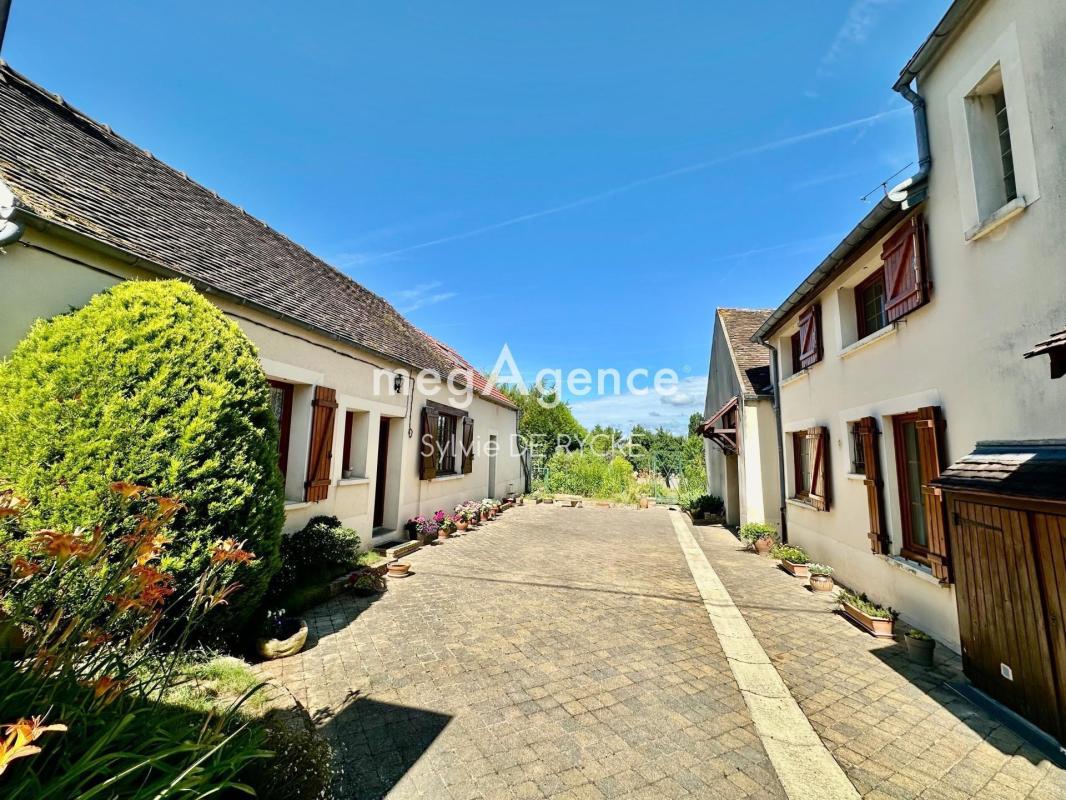 Maison à vendre, 5 pièces, 118 m², Villeblevin