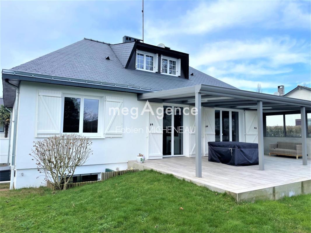 Maison à vendre, 11 pièces, 170 m², Cholet