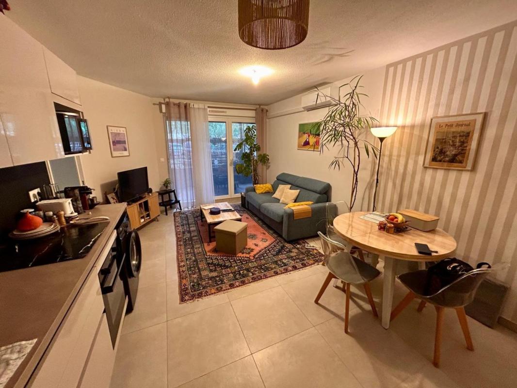 A VENDRE : T2 de 41m2 - FREJUS - 83600 - Photo 3