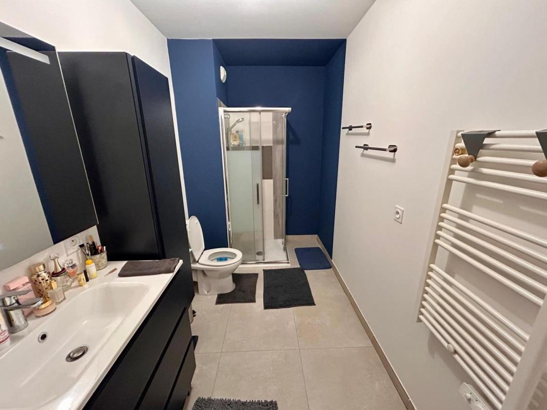 A VENDRE : T2 de 41m2 - FREJUS - 83600 - Photo 4