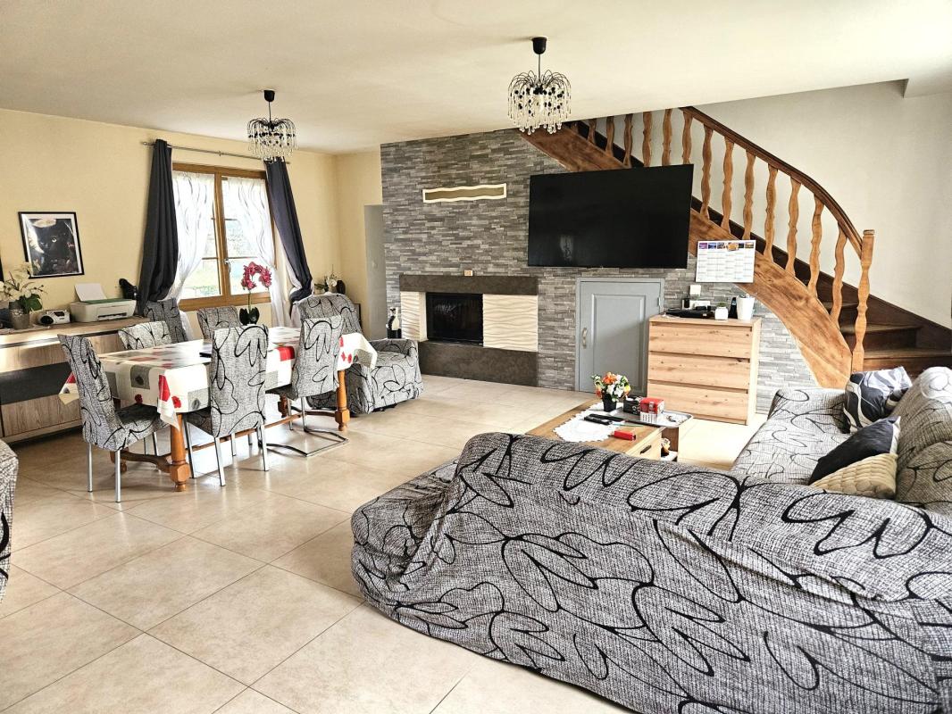 Maisons + logement T2 dans un environnement TRES calme -  A DECOUVRIR SANS TARDER - Photo 3