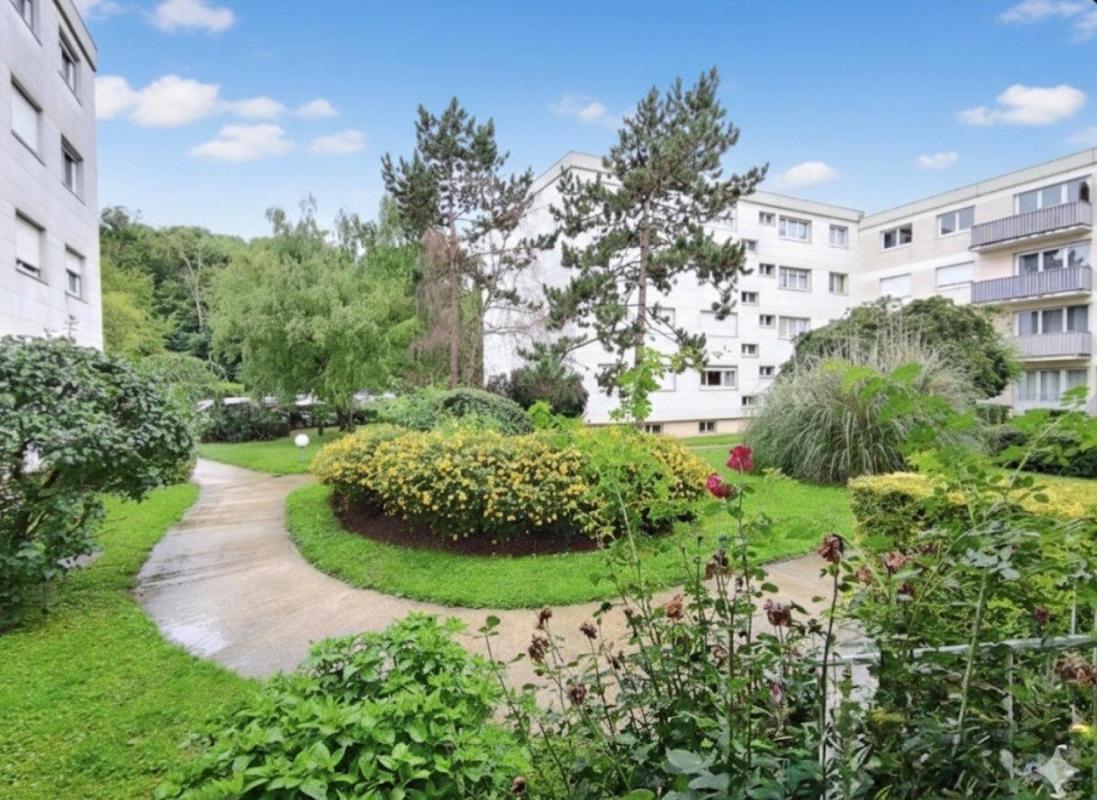 Appartement T4 Résidence Le  Bois Bodin à Aubergenville - Photo 3