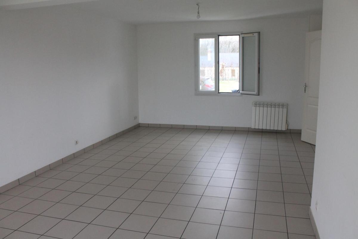 Pavillon 93 M² SÉES 61 , 3 chambres + garage - Photo 4