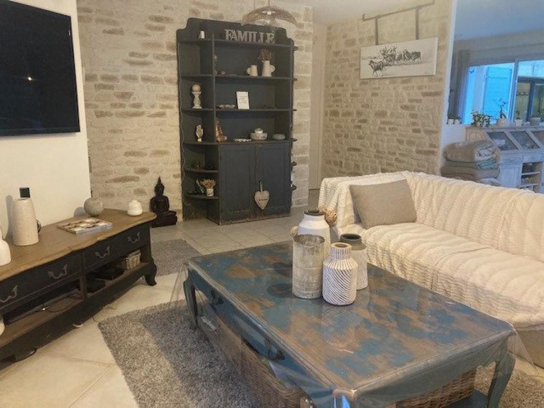 Maison à vendre, 5 pièces, 123 m², Sainte Gemme La Plaine