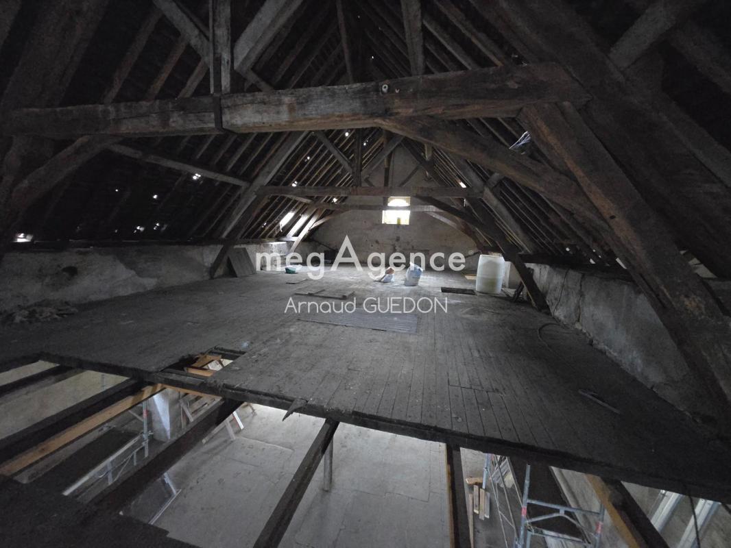 Opportunité Exceptionnelle : Appartement Vierge de Tout, 220 m² avec Fort Potentiel ! - Photo 2