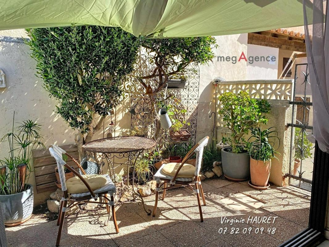 PAVILLON 44 m² - 1 CHAMBRE - 1 TERRASSE - 1 PLACE DE PARKING - Photo 2