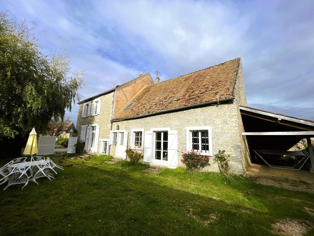 Maison à vendre, 7 pièces, 236 m², Sainville