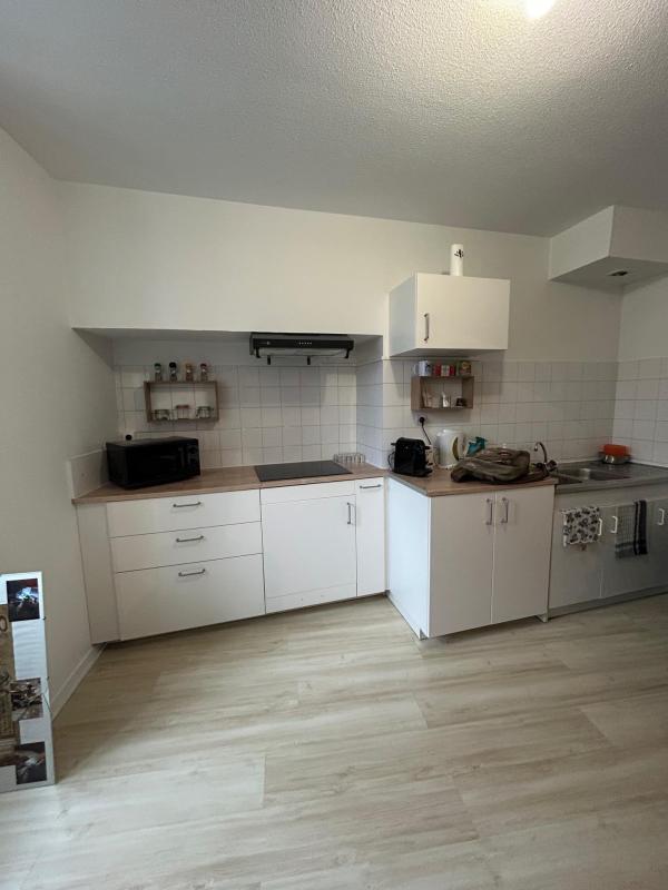 APPARTEMENT T3 Cosy - Place Saint Pierre - Saint Chamond - Centre Ville - Photo 4
