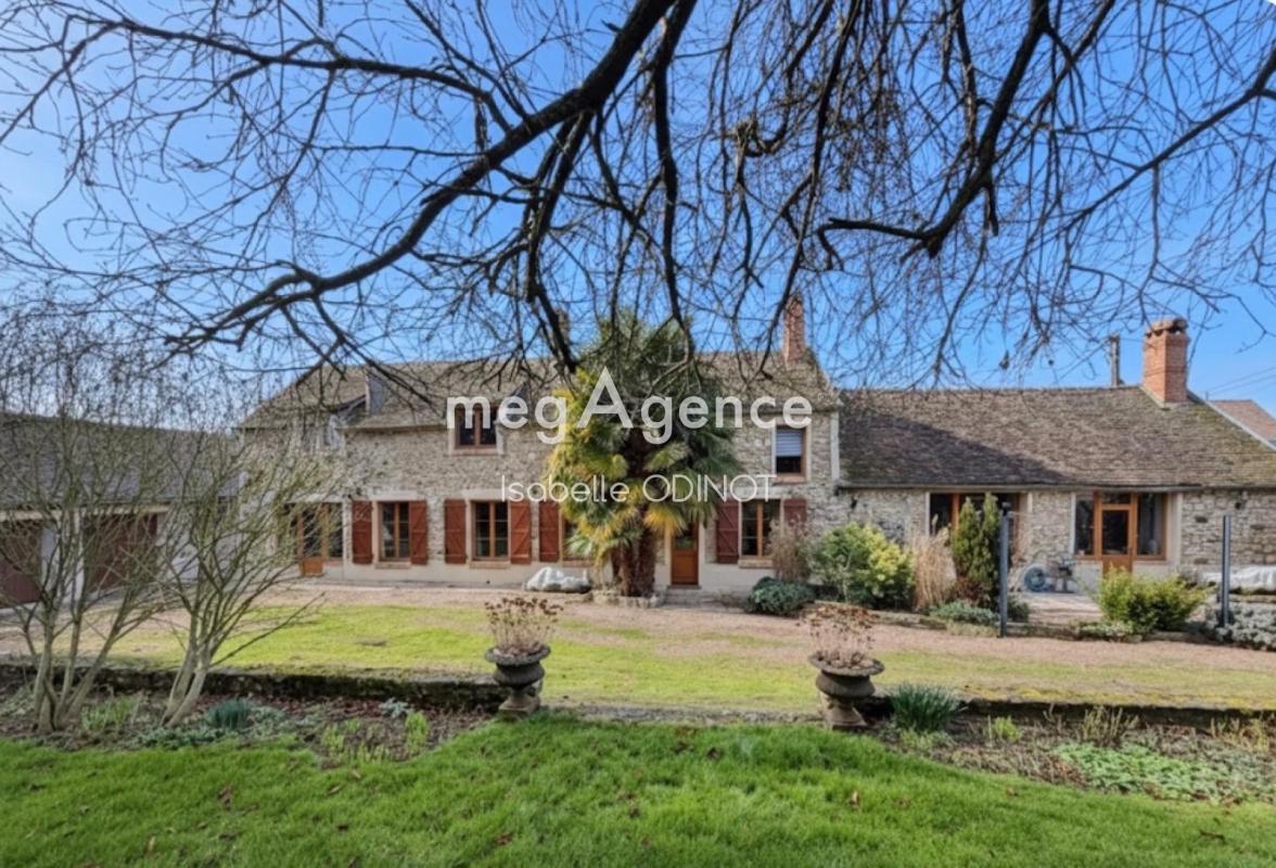 Maison à vendre, 7 pièces, 227 m², Prunay Le Temple