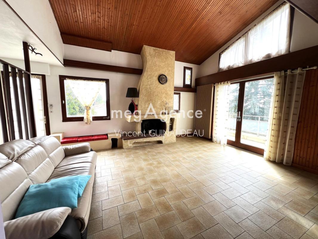 Maison à vendre, 6 pièces, 175 m², Pouzauges