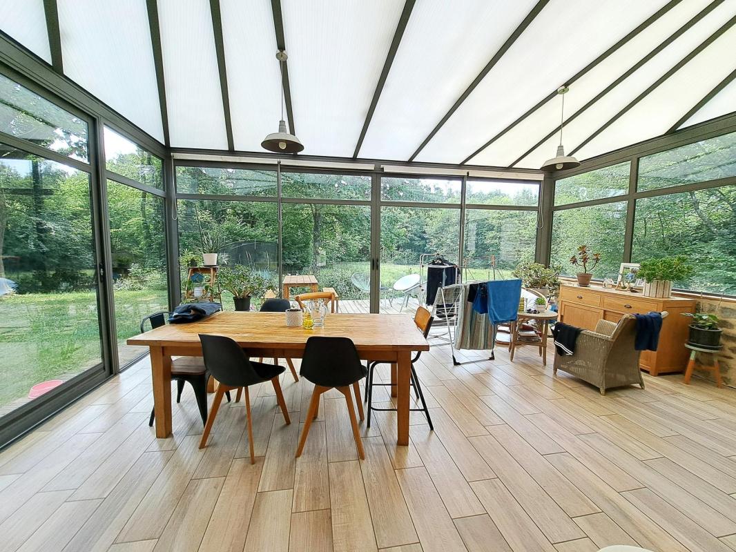 Maison 4 chambres, dépendance, 4 hectares, rivière - Photo 2