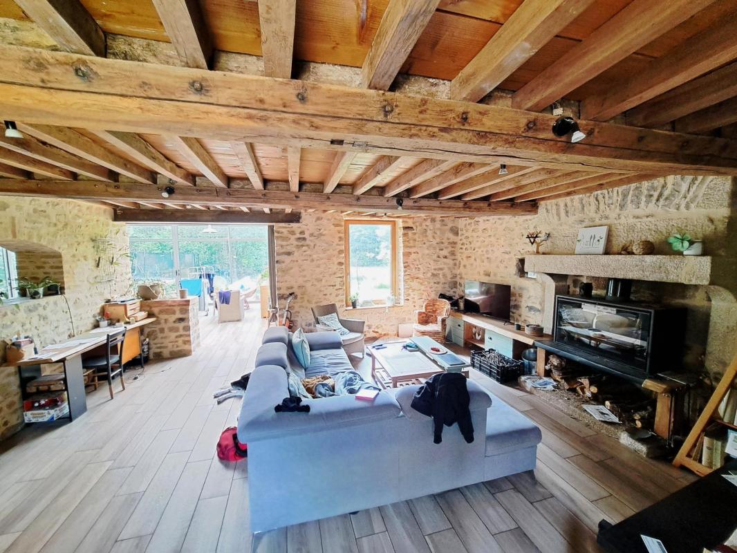 Maison 4 chambres, dépendance, 4 hectares, rivière - Photo 5
