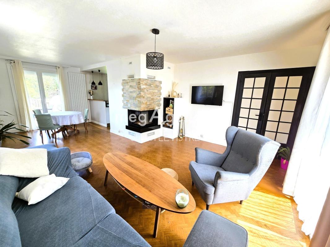 Maison de 5 pièces de 142m² - Photo 4