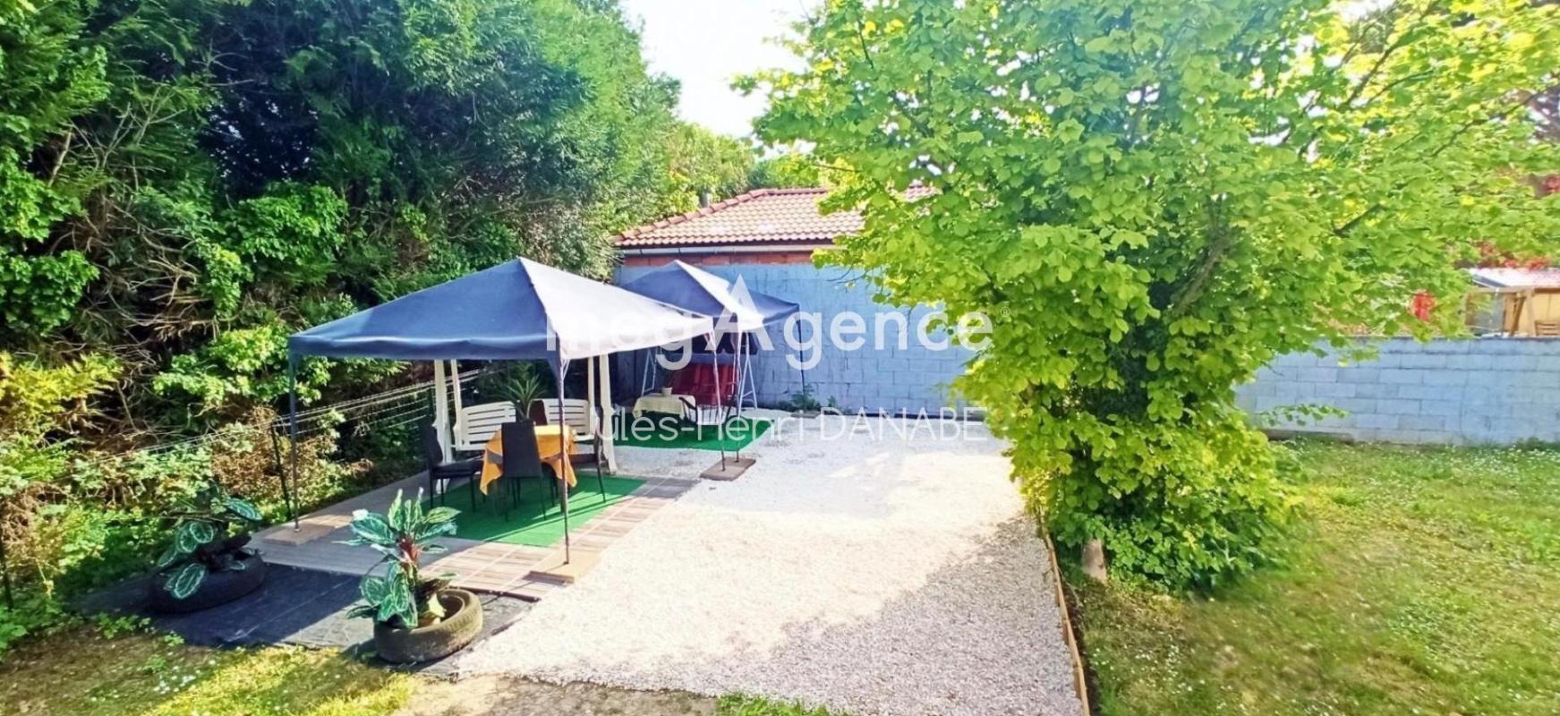 5 chambres, sous-sol, garage, pompe à chaleur - Photo 2