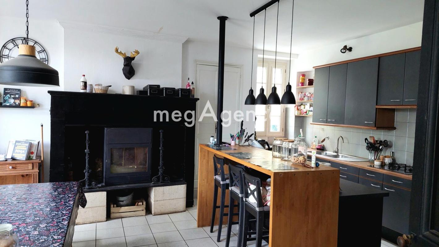 Maison à vendre, 14 pièces, 367 m², Saint Porchaire