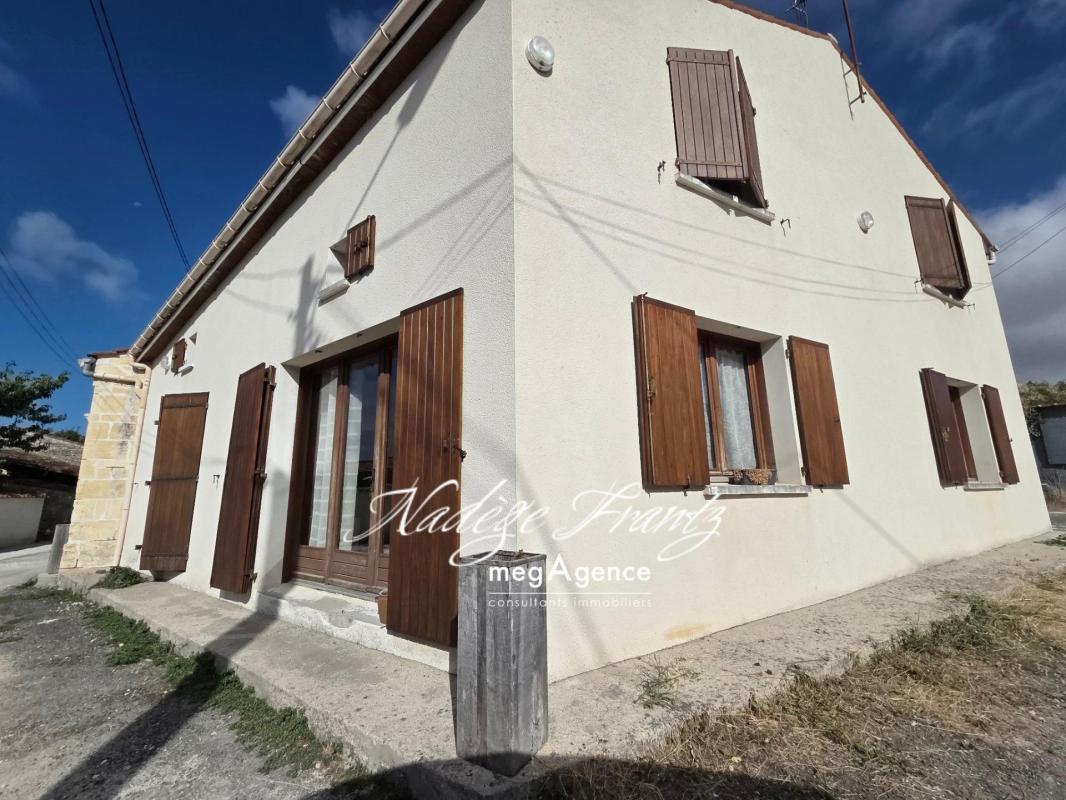 Maison à vendre, 7 pièces, 243 m², Bignay