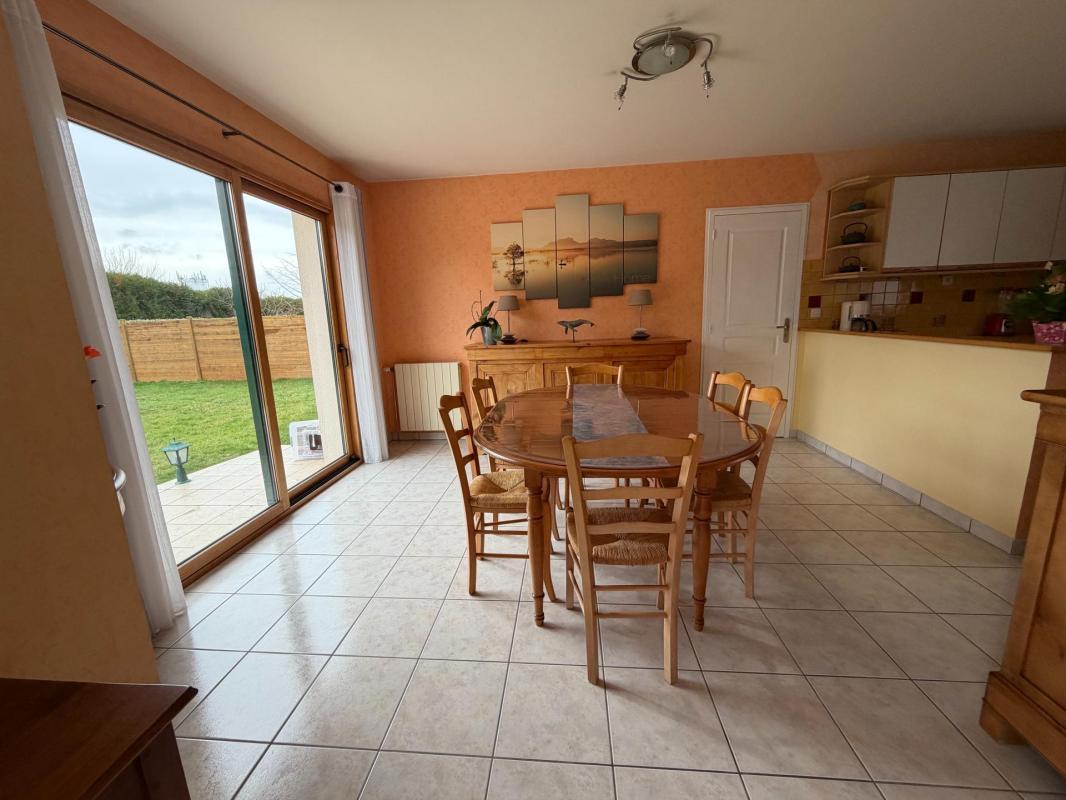 Pavillon- 4 CHAMBRES- GARAGE ET JARDIN - Photo 3