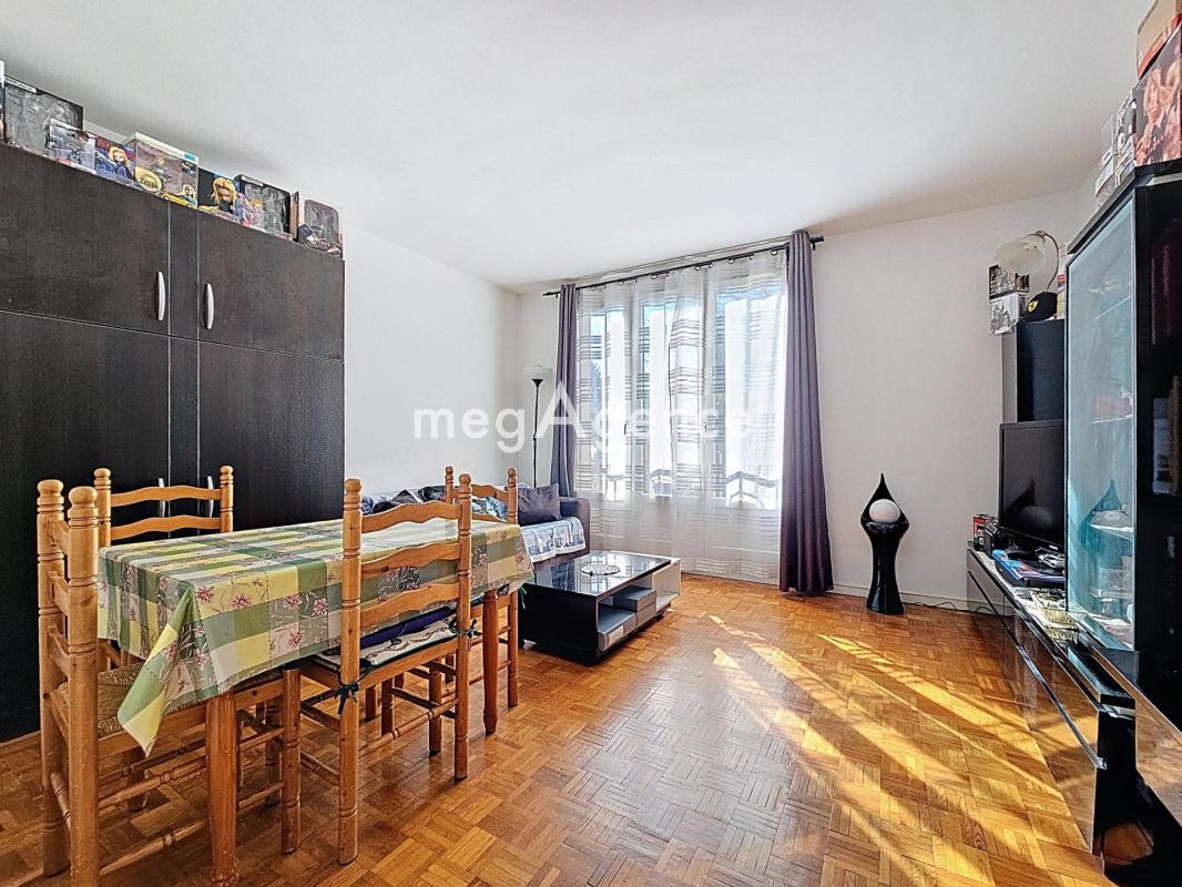 APPARTEMENT STUDIO DANS RESIDENCE CALME - Photo 2