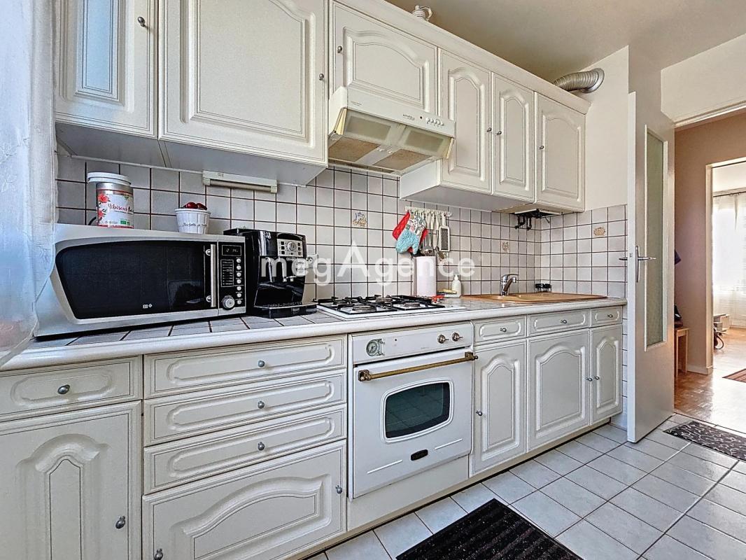 APPARTEMENT STUDIO DANS RESIDENCE CALME - Photo 5