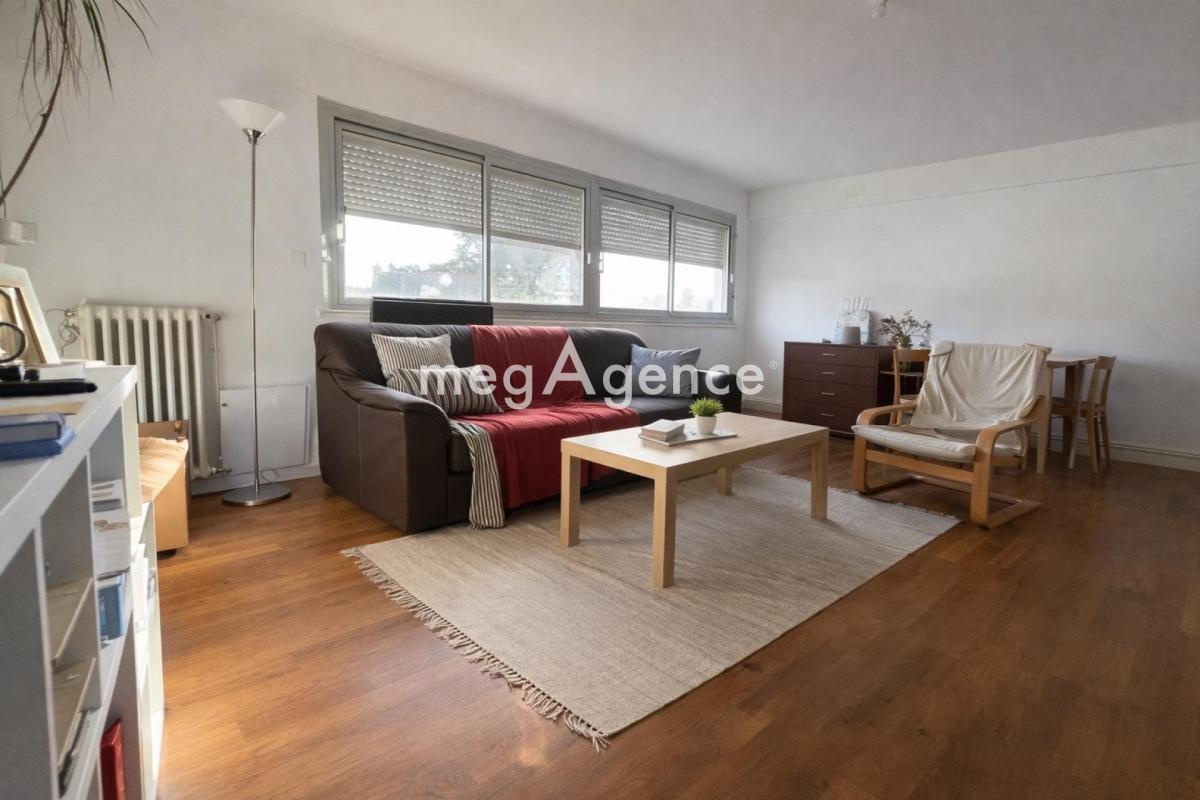 T5 lumineux 87 m² – Garage – Proche gare SNCF - Photo 2