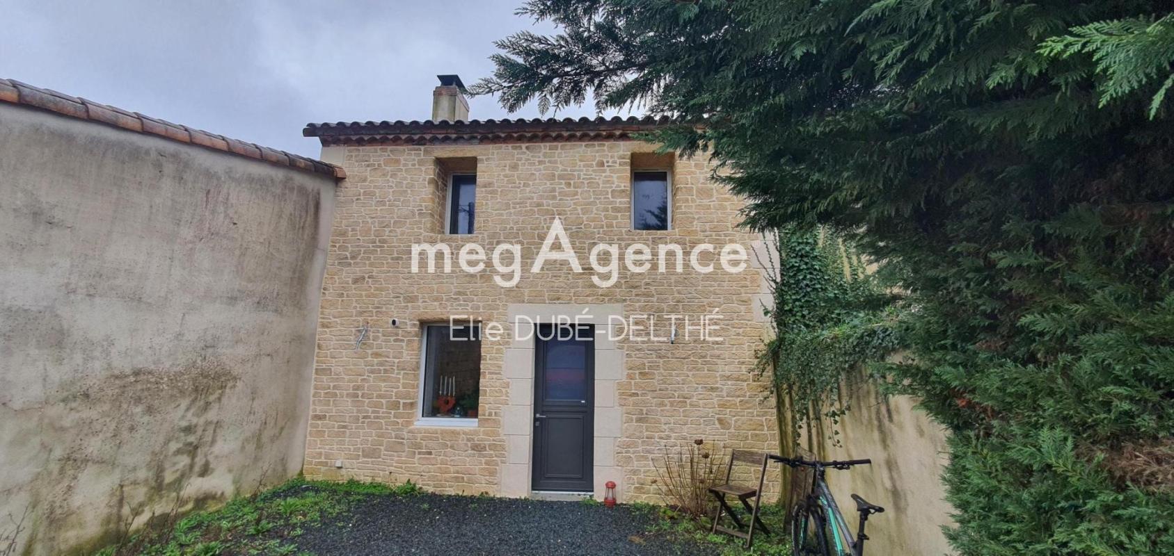Maison à vendre, 5 pièces, 80 m², Chantonnay