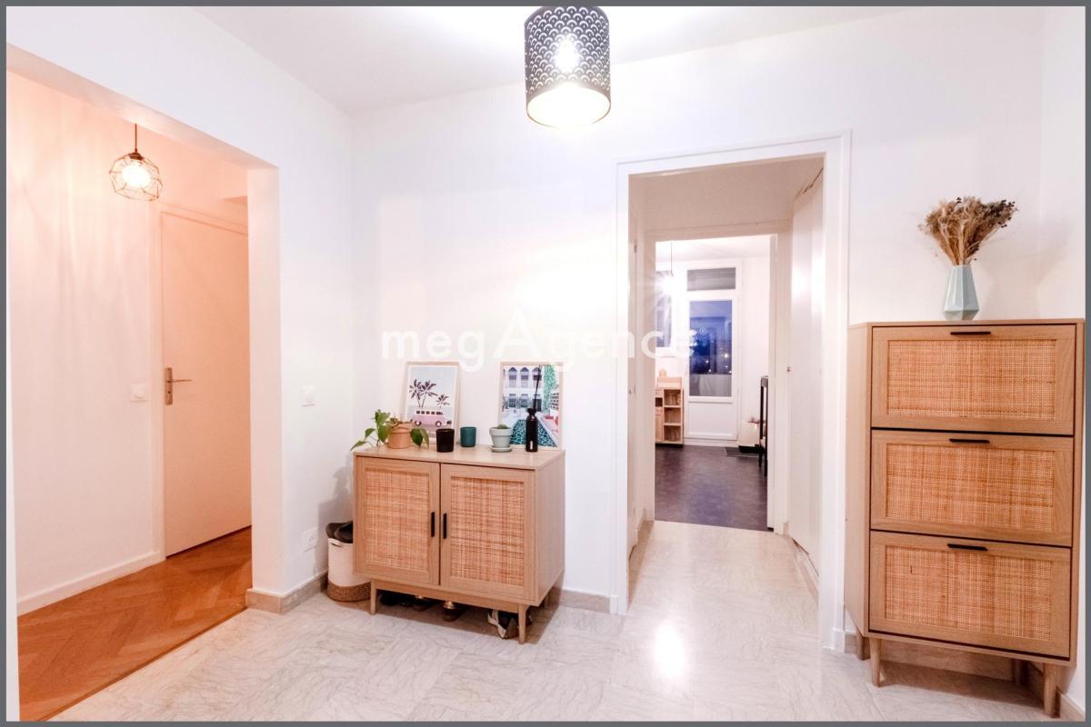 Agréable appartement type 3 à Sainte-Foy-lès-Lyon - Photo 2