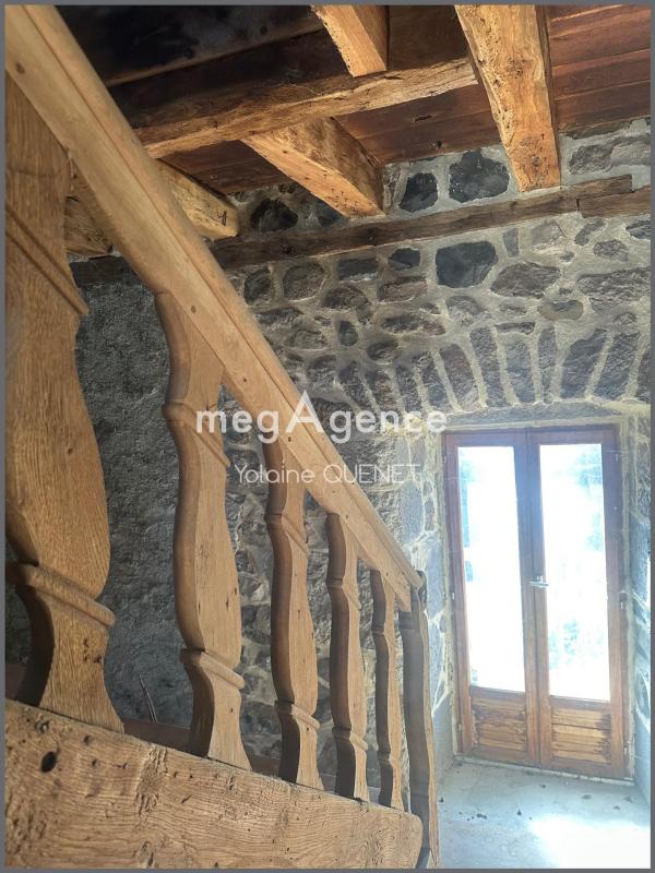 Maison traditionnelle auvergnate de village - Photo 3
