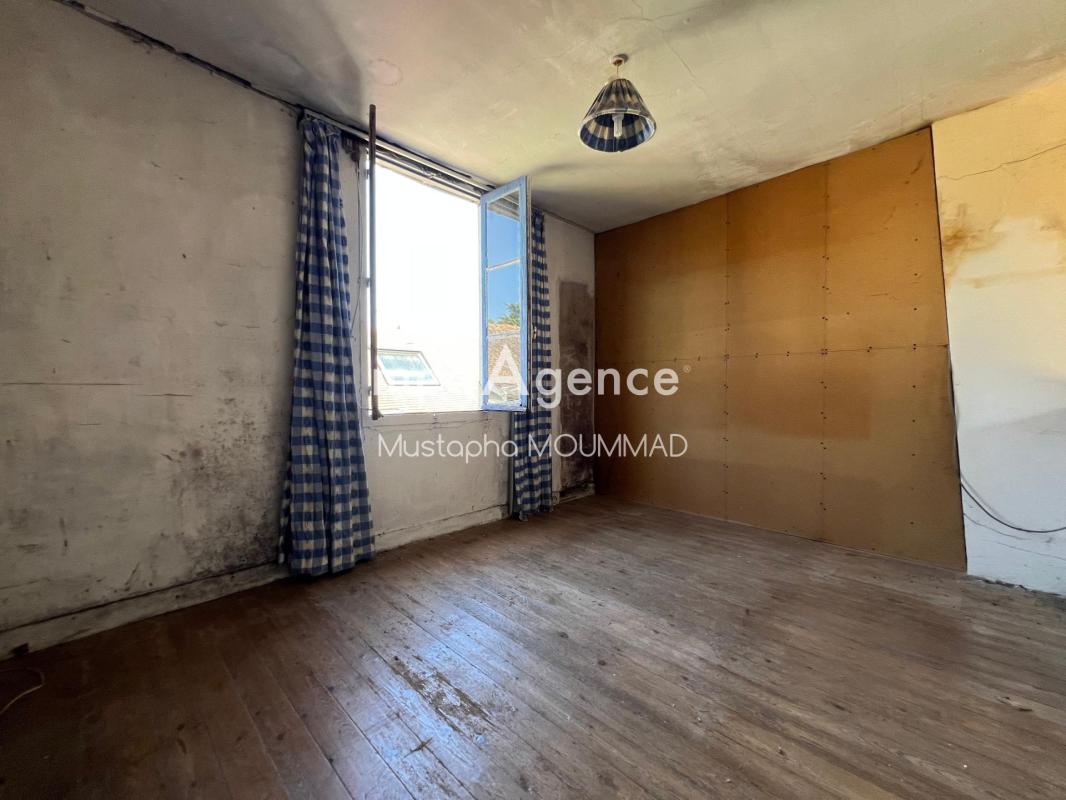 Maison en pierre avec du cachet avec beau terrain de 1712 m2 - Photo 4
