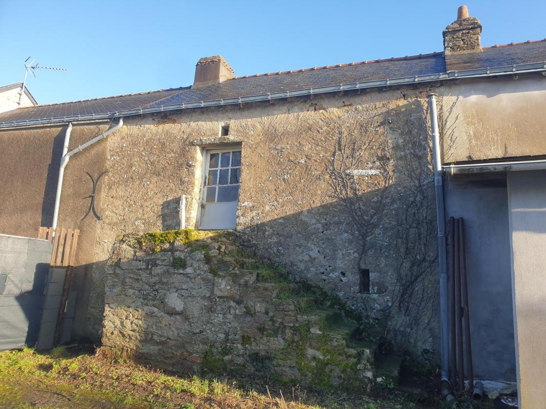 Bâtiment en pierre à rénover - Photo 3