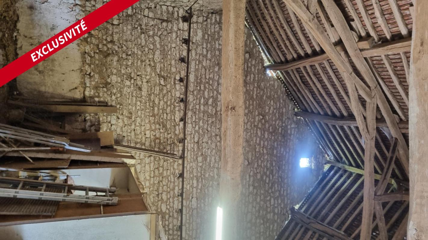 Ex Corps de Ferme devenu grande maison de 207m² - Photo 4
