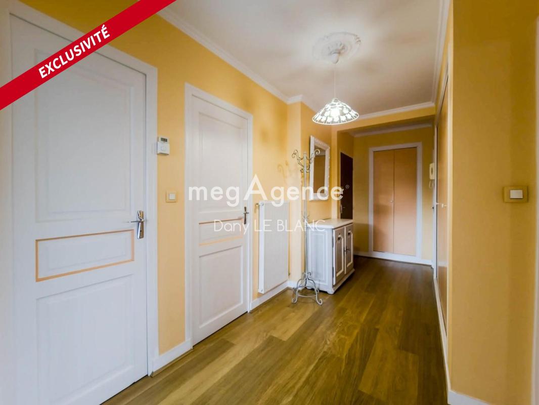 Appartement T3 lumineux avec terrasse et garage - Photo 4