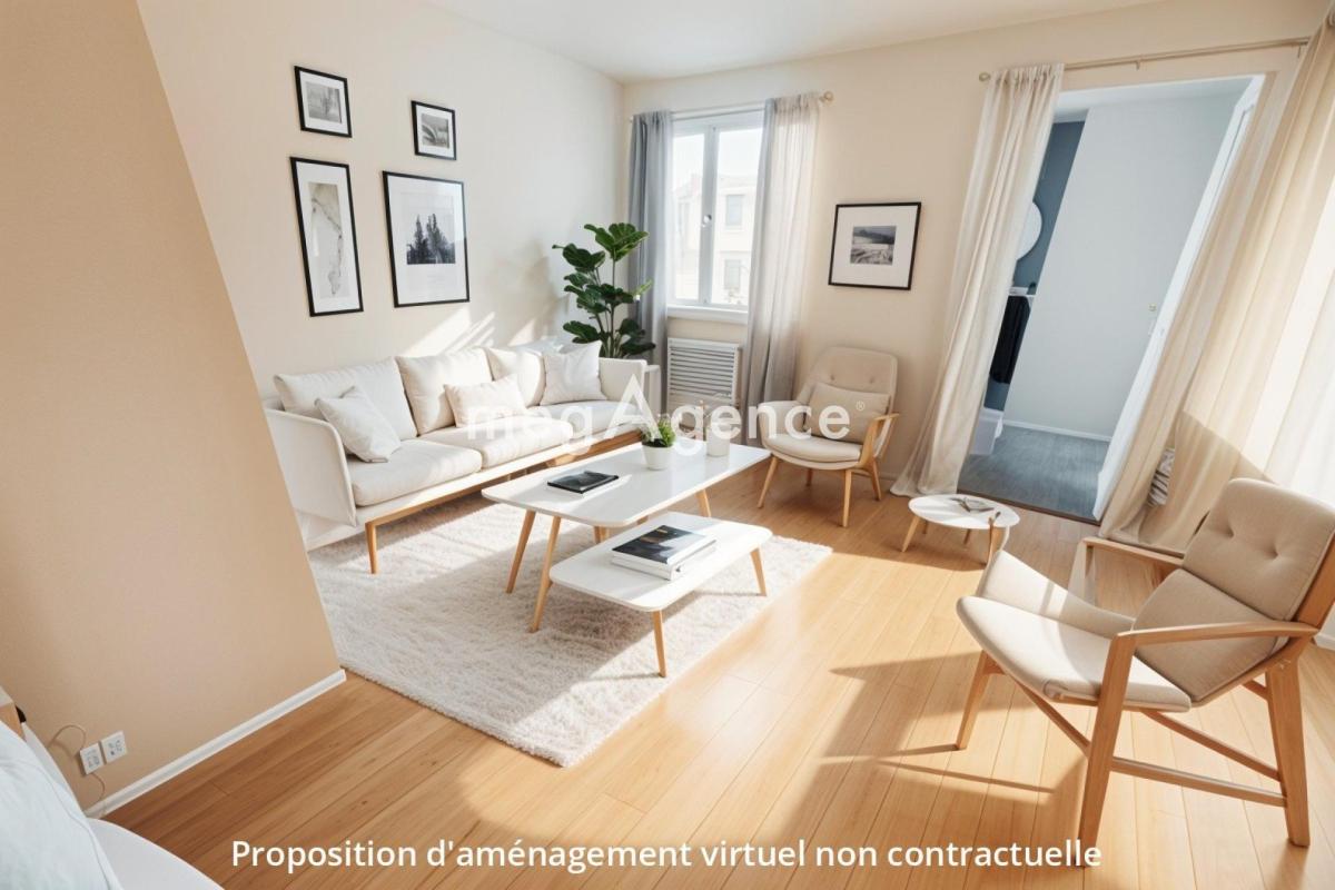 APPARTEMENT DERNIER ÉTAGE + COMBLES - Photo 4