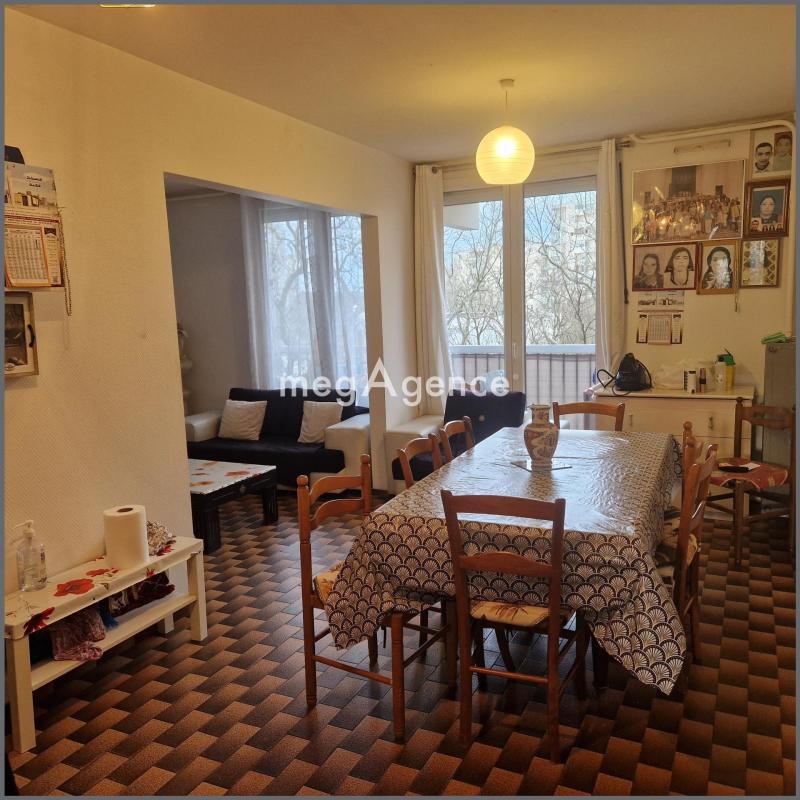 APPARTEMENT LUMINEUX TYPE 4 VAULX-EN VELIN - Photo 4