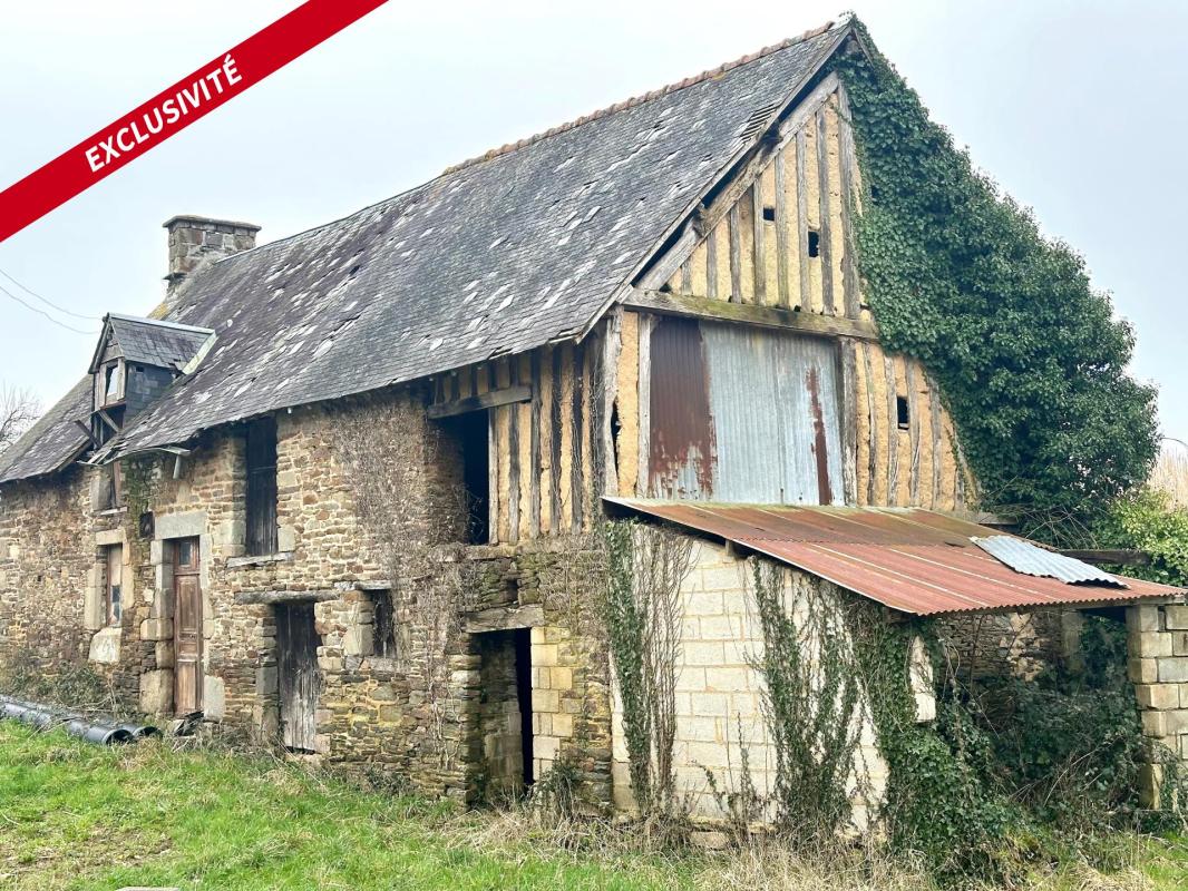 Ensemble de maisons à rénover sur 58696 m2 - Photo 2