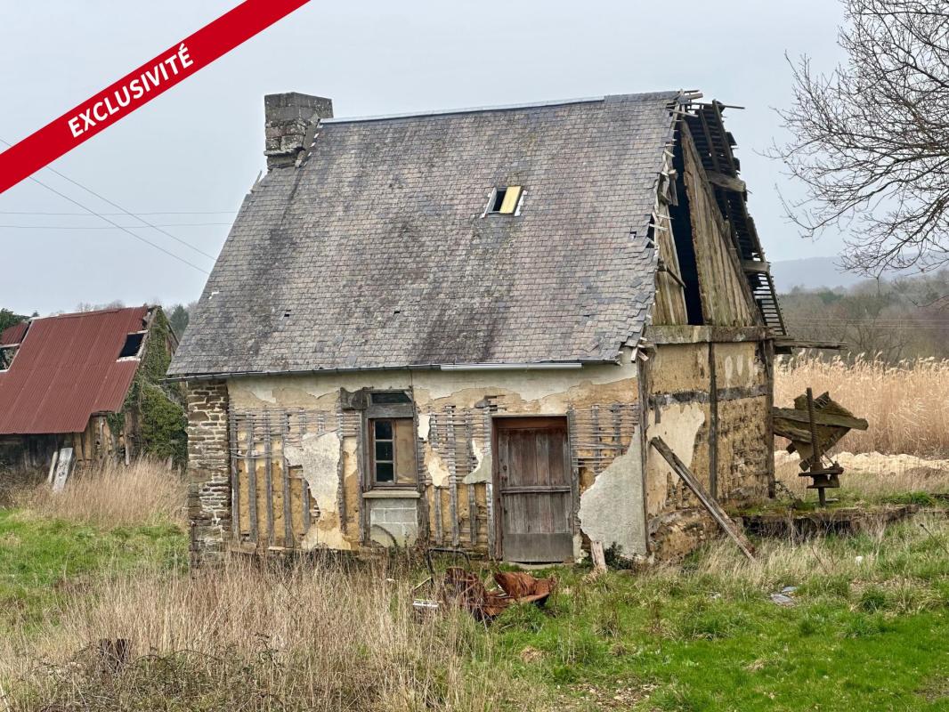 Ensemble de maisons à rénover sur 58696 m2 - Photo 3
