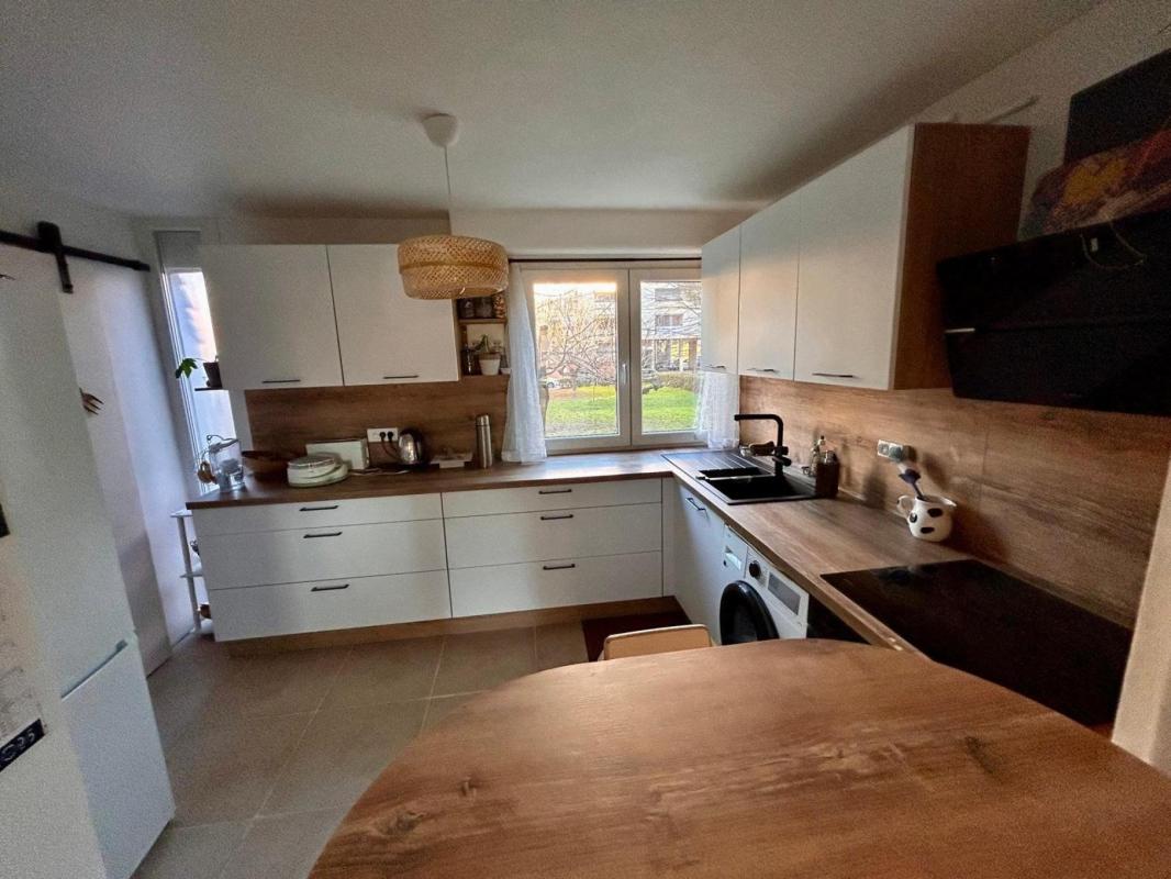 A VENDRE : T3 67m2 traversant - FREJUS - Photo 2