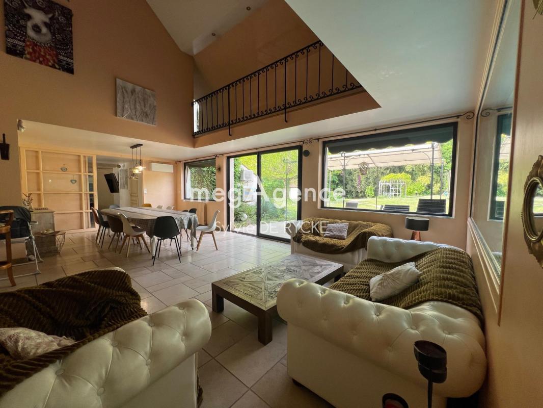 Belle propriété sur 2627m2 de terrain clos - Photo 4
