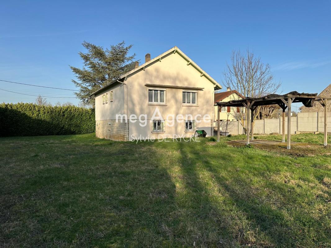 Maison sur sous sol total et terrain de 1891m2 de terrain clos - Photo 4