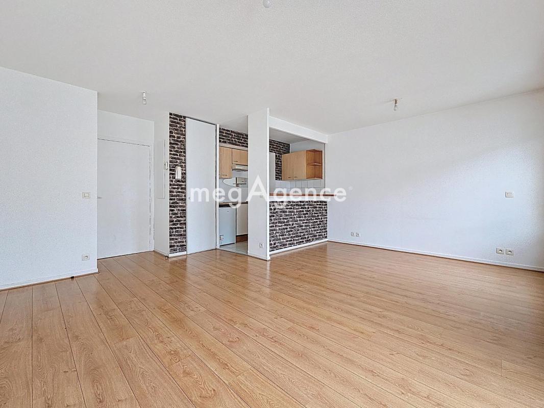 APPARTEMENT 2 PIECES 44 M² AVEC BALCON ET PARKING - Photo 3