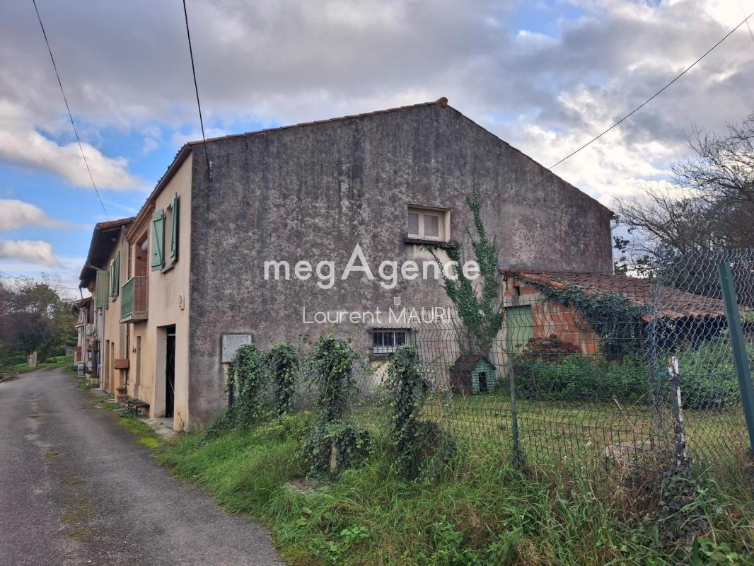 Agréable maison T5 avec jardin, garages et parcelle de Terrain Constructible - Photo 5