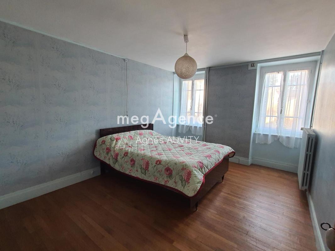 Maison de caractère avec grange en pierres - Photo 5