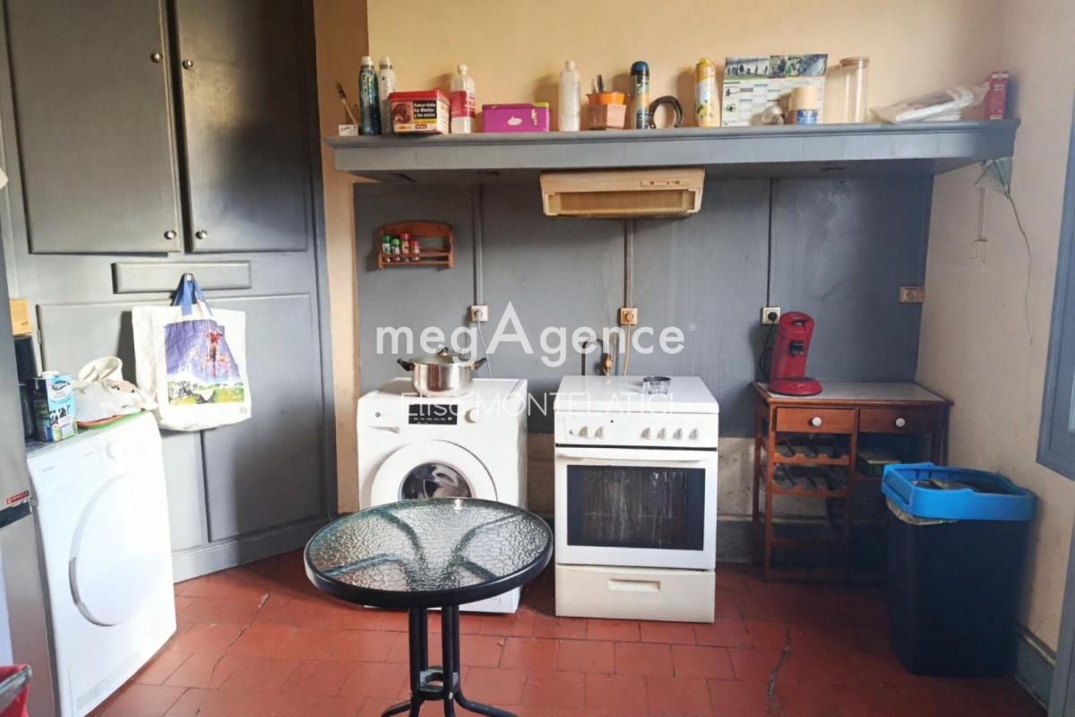 A découvrir: maison de 85m2 sur Coutras, avec terrain de 900m2 et travaux à prévoir - Photo 3