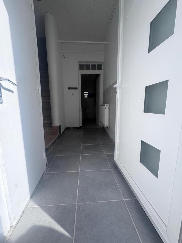 Idéal investisseur ou grande famille – Double logement possible – 130 m² – 42000 Saint-Étienne - Photo 2
