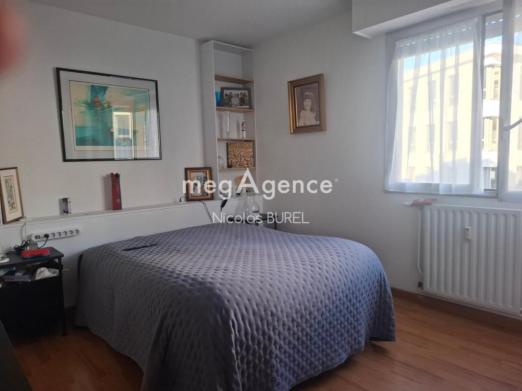 Centre-ville de Laval, rive gauche, appartement 2 chambres - Photo 3