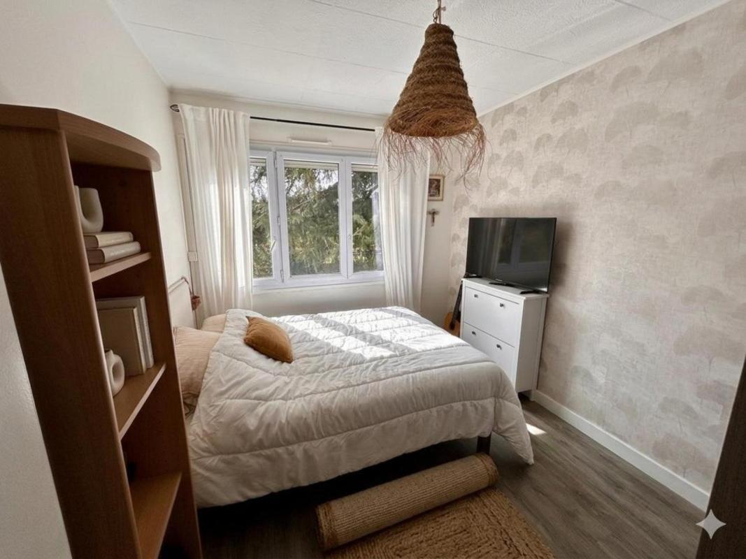 A VENDRE : T2 lumineux et entièrement rénové 40m2 - FREJUS - Photo 4