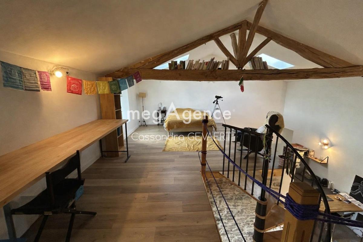 Fermette de 152 m2,dépendance et terrain de 1500m2 - Photo 4
