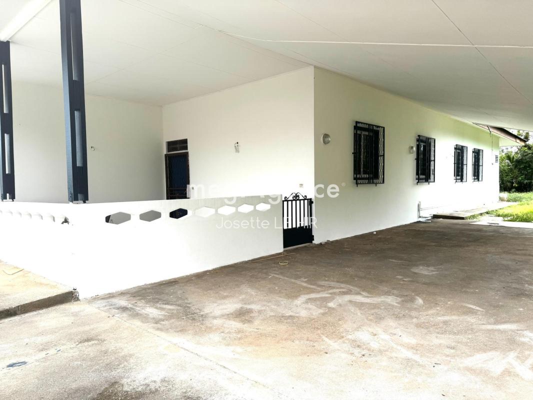 Maison F3 Savane Maillard 84 m² - Photo 4