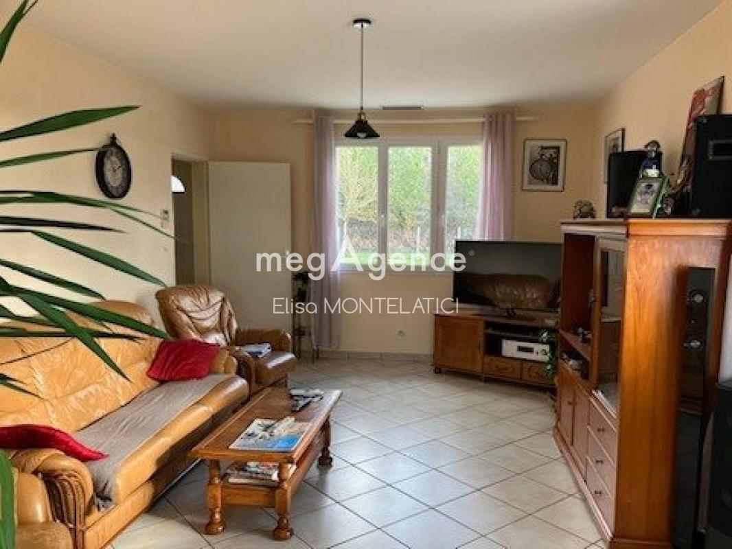 Maison plain pieds de 96m2 à Coutras - Photo 4