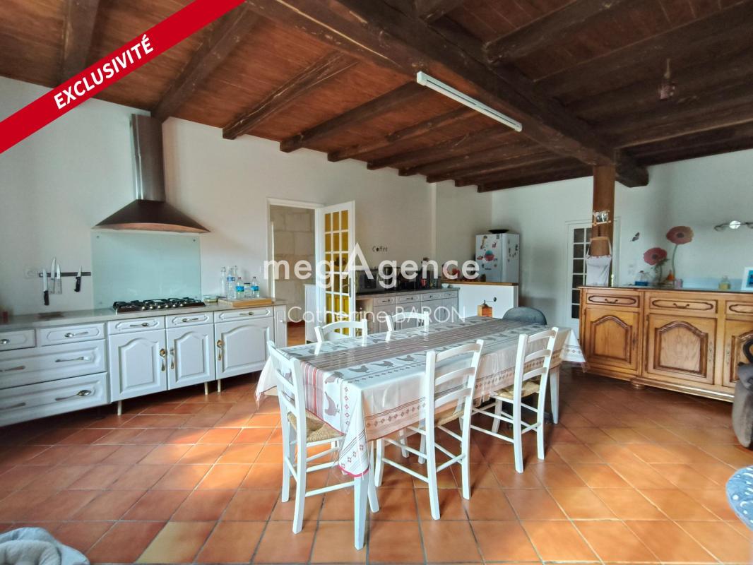 Maison en pierre 190m2 - 3 chambres - bureau - Jardin - Photo 4